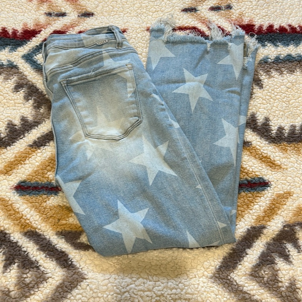 Risen star jeans